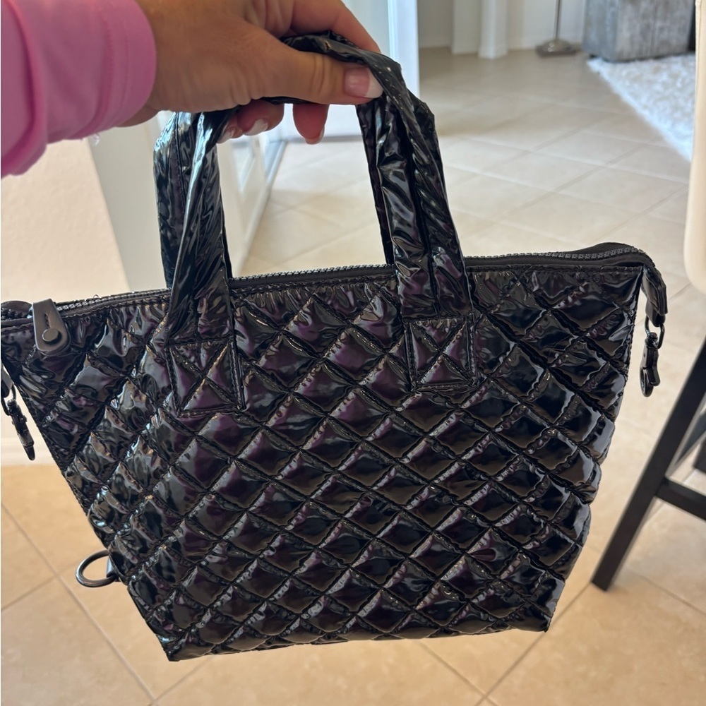 Quilted Pattern Black Tote Bag With Crossbody Strap